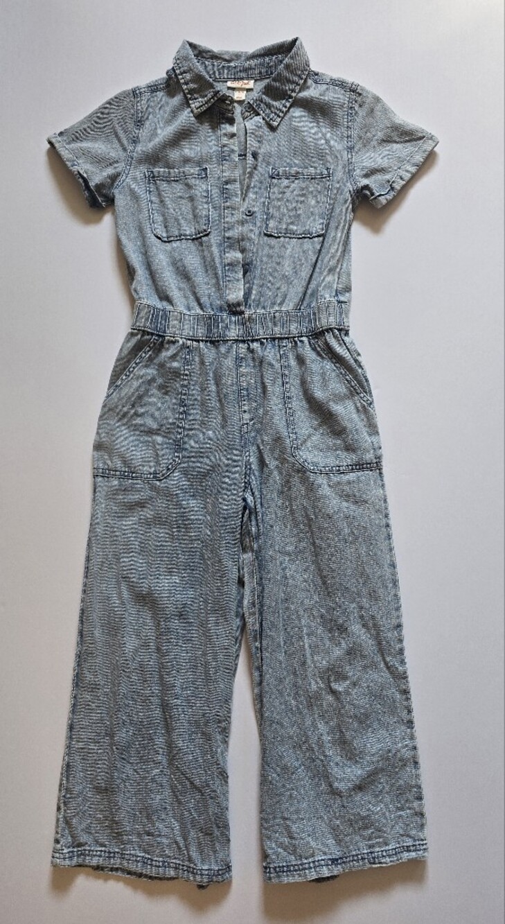 Size Large 10/12 Cat & Jack Girls’ Light Blue Denim Short Sleeve Jumpsuit